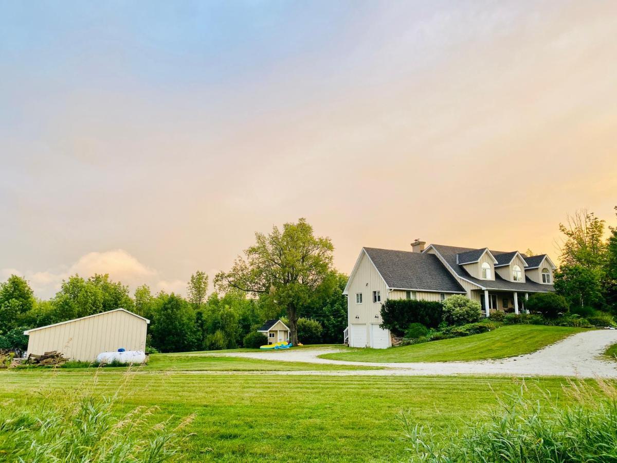 The Glen Huron Inn Duntroon Buitenkant foto