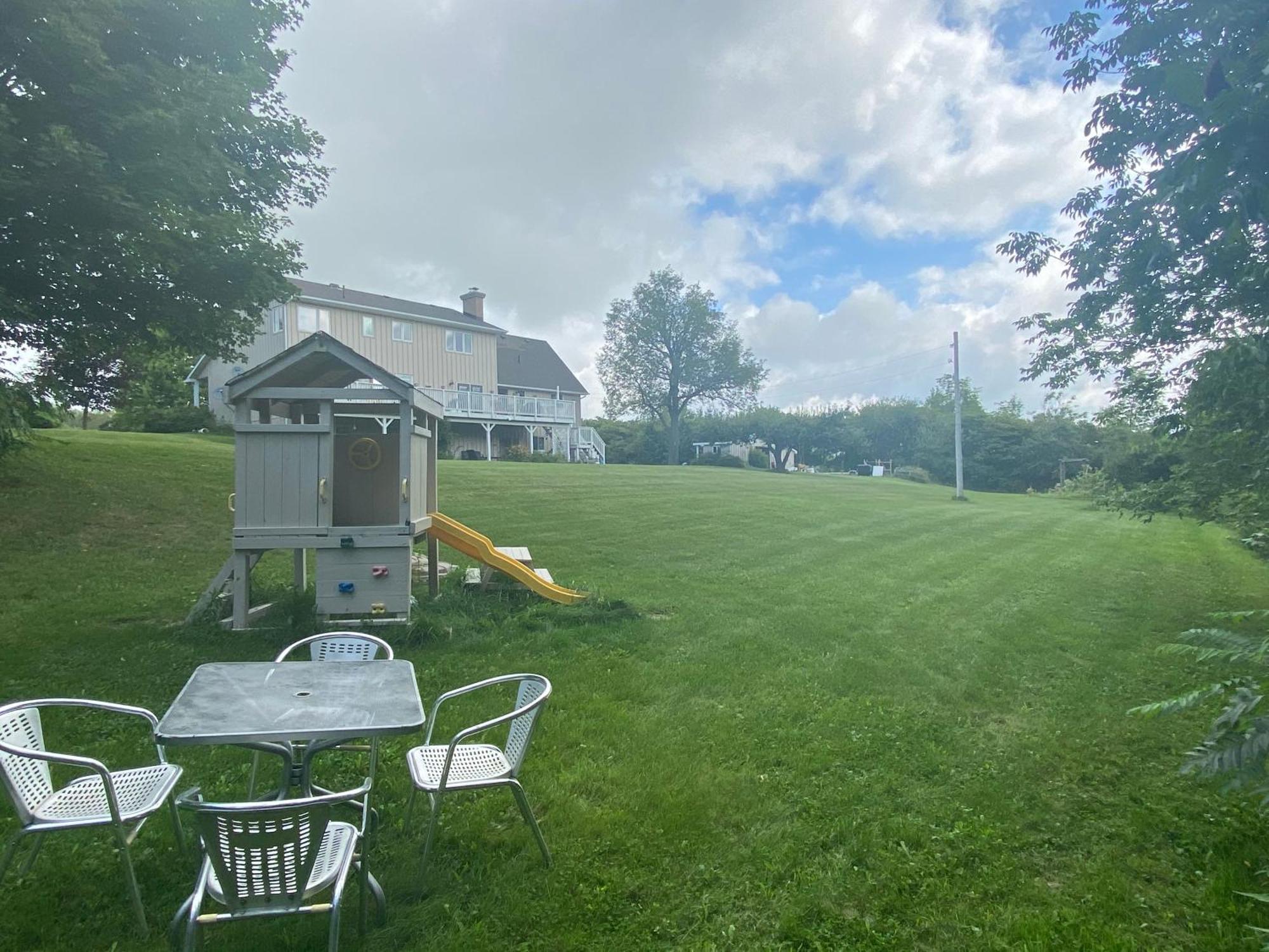 The Glen Huron Inn Duntroon Buitenkant foto